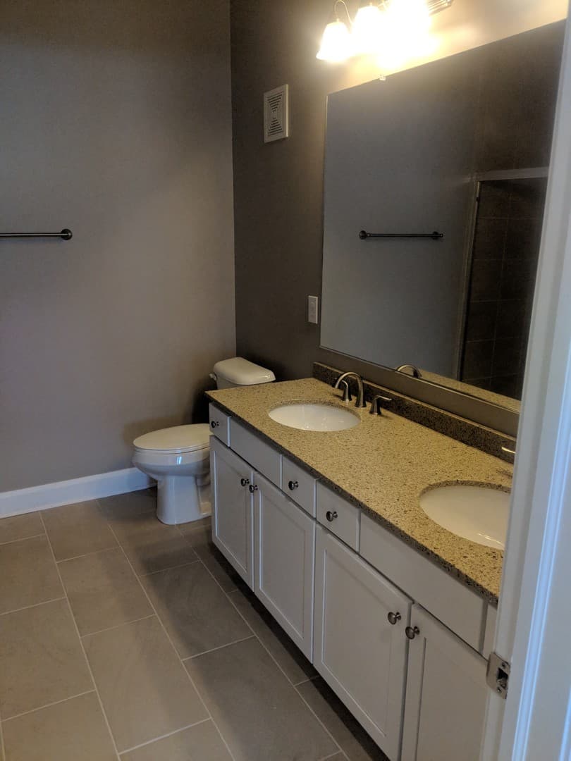 Columbus Apartment: 1378 King Avenue