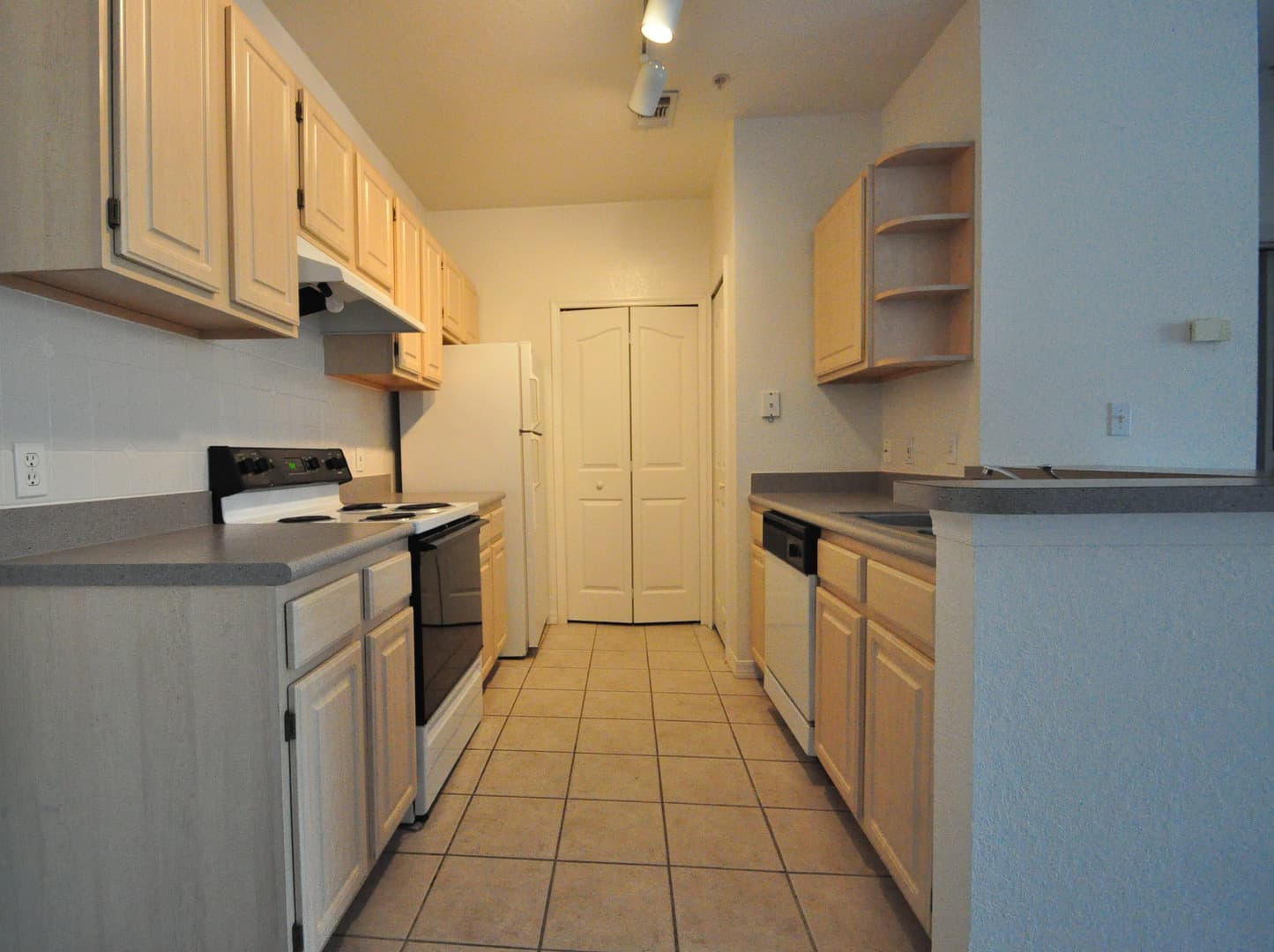 Riverview Condo: 5709 Legacy Crescent Pl #301