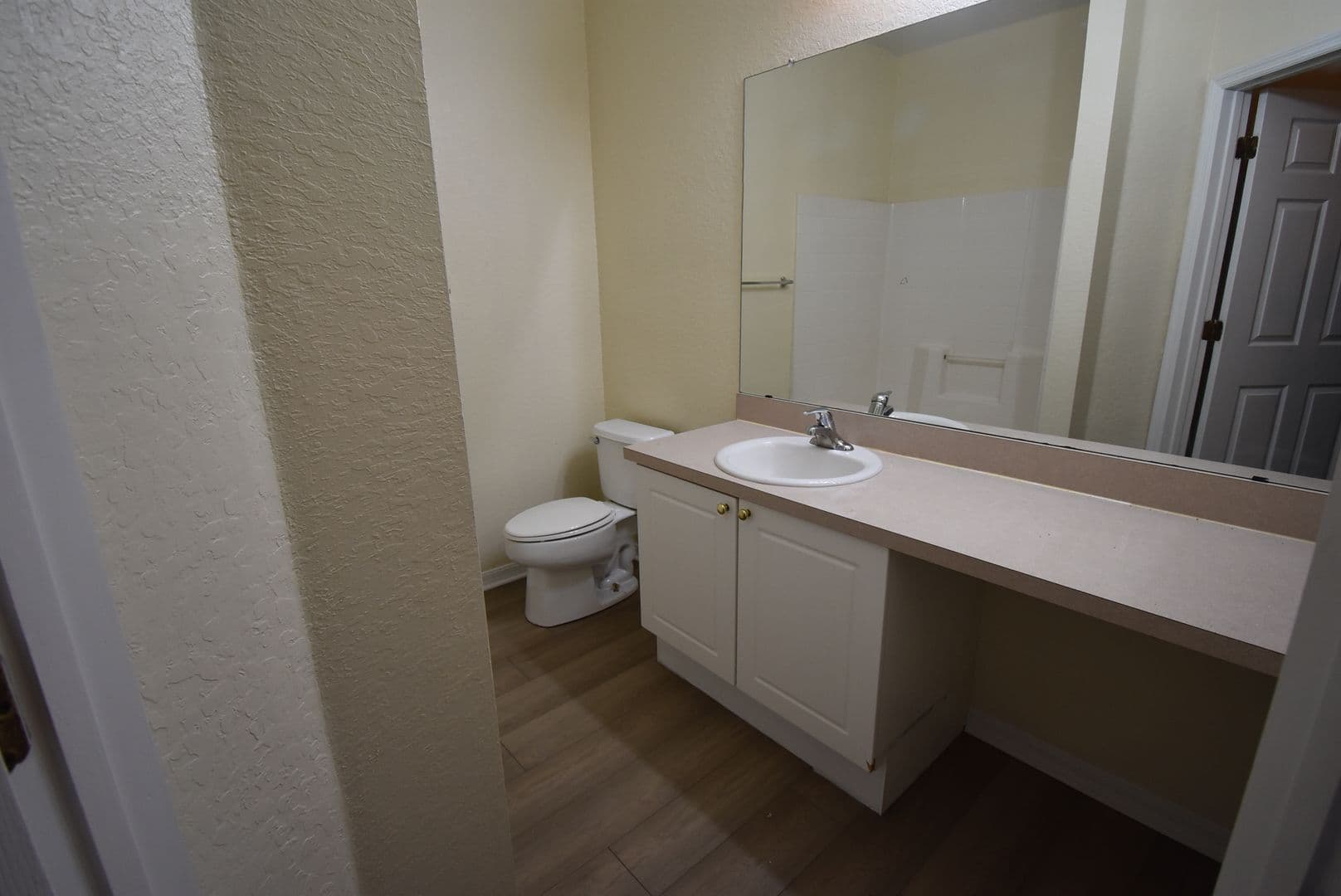 Altamonte Springs Condo: 850 Grand Regency Pointe #100