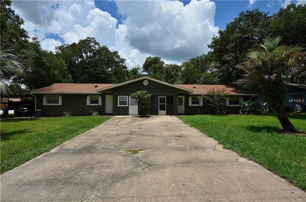 Orange City House: 2415 N. Sparkman Ave. Unit B