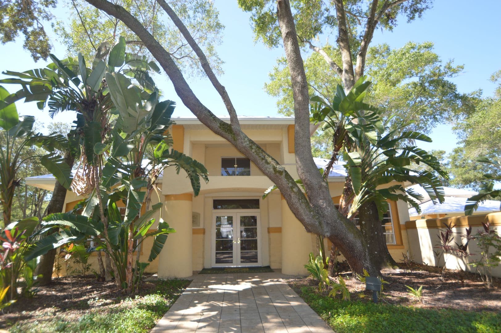 Tampa Condo: 5616 Pinnacle Heights Cir #308