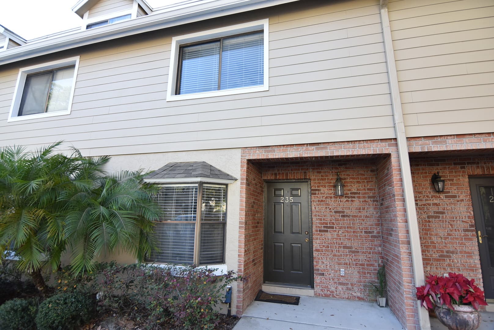 Winter Park Townhome: 235 Sandlewood Trail