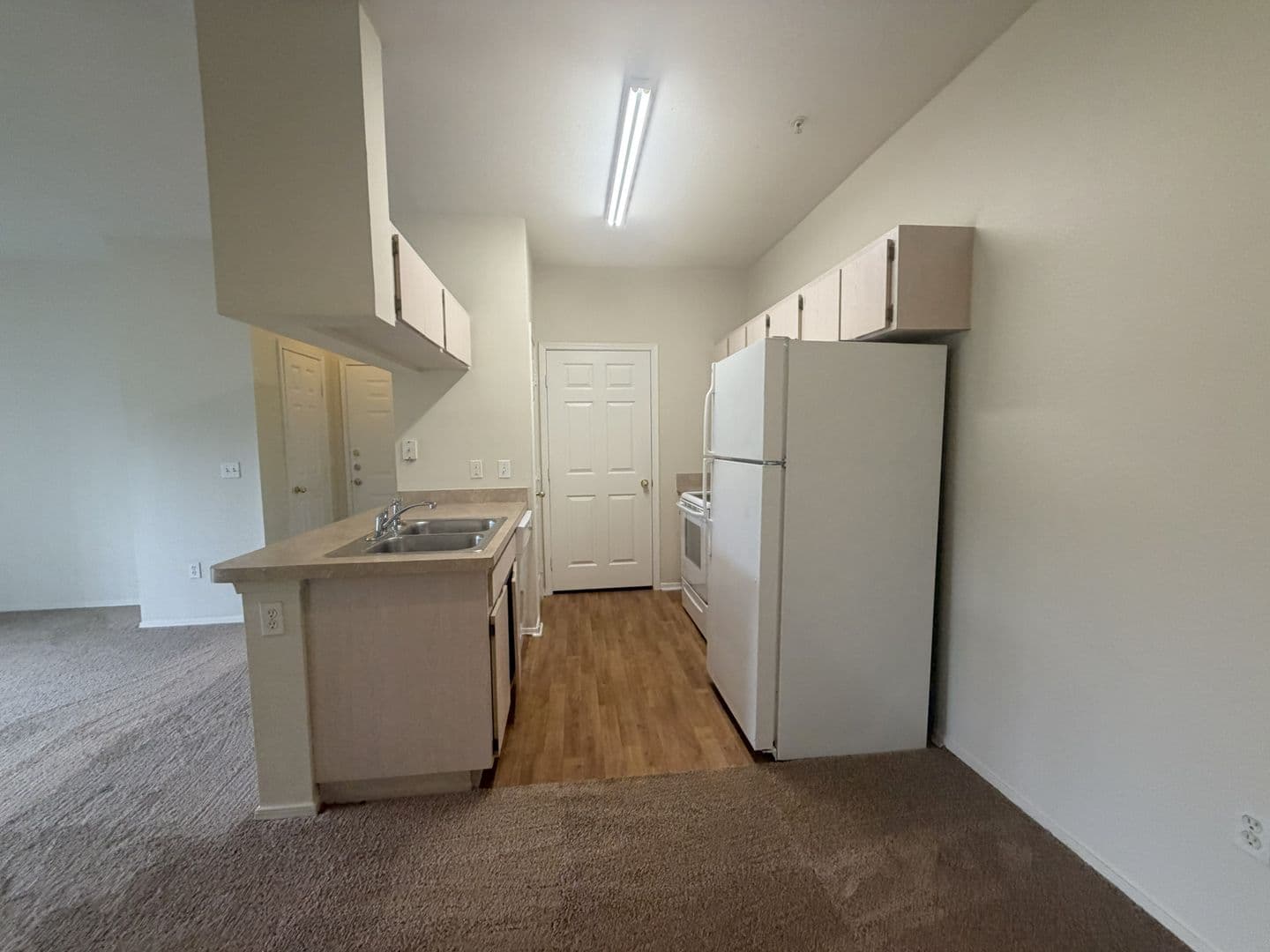 Temple Terrace Condo: 12906 Sanctuary Cove Dr #104