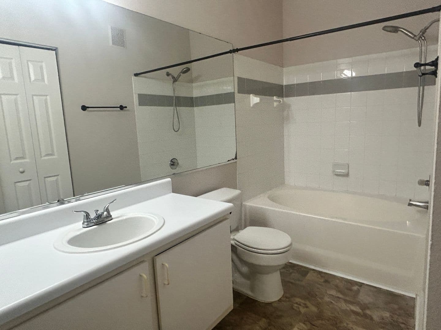 Tampa Condo: 5616 Pinnacle Heights Cir #308