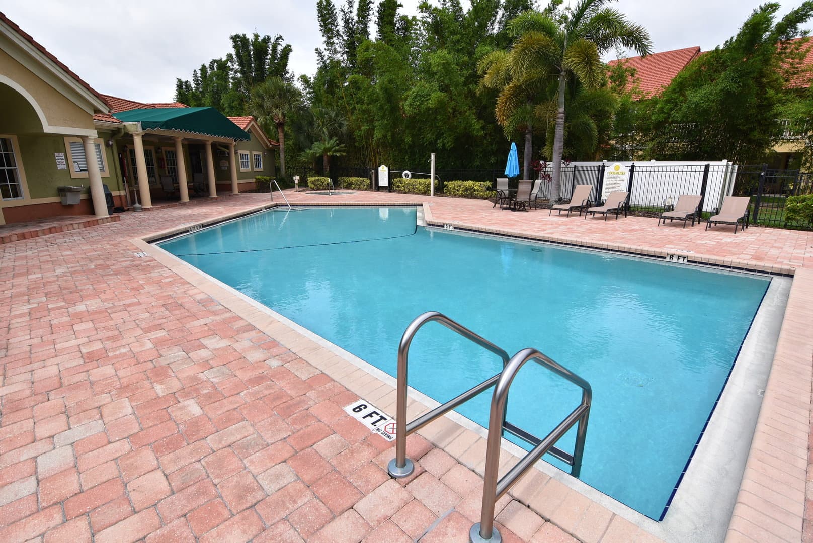 Kissimmee Condo: 409 Fountainhead Circle #234