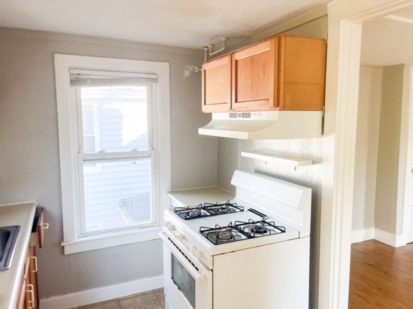 Northampton Apartment: 12 Hockanum Road