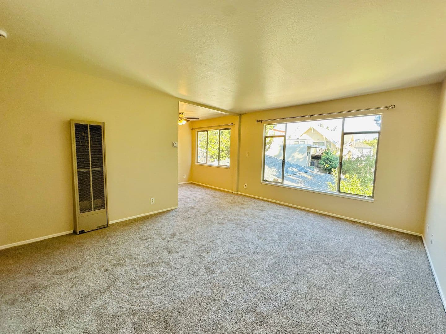 Oakland Apartment: 232 29th St