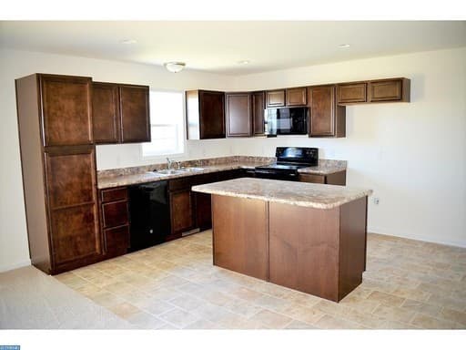 Frederica House: 35 Riptide Ct.