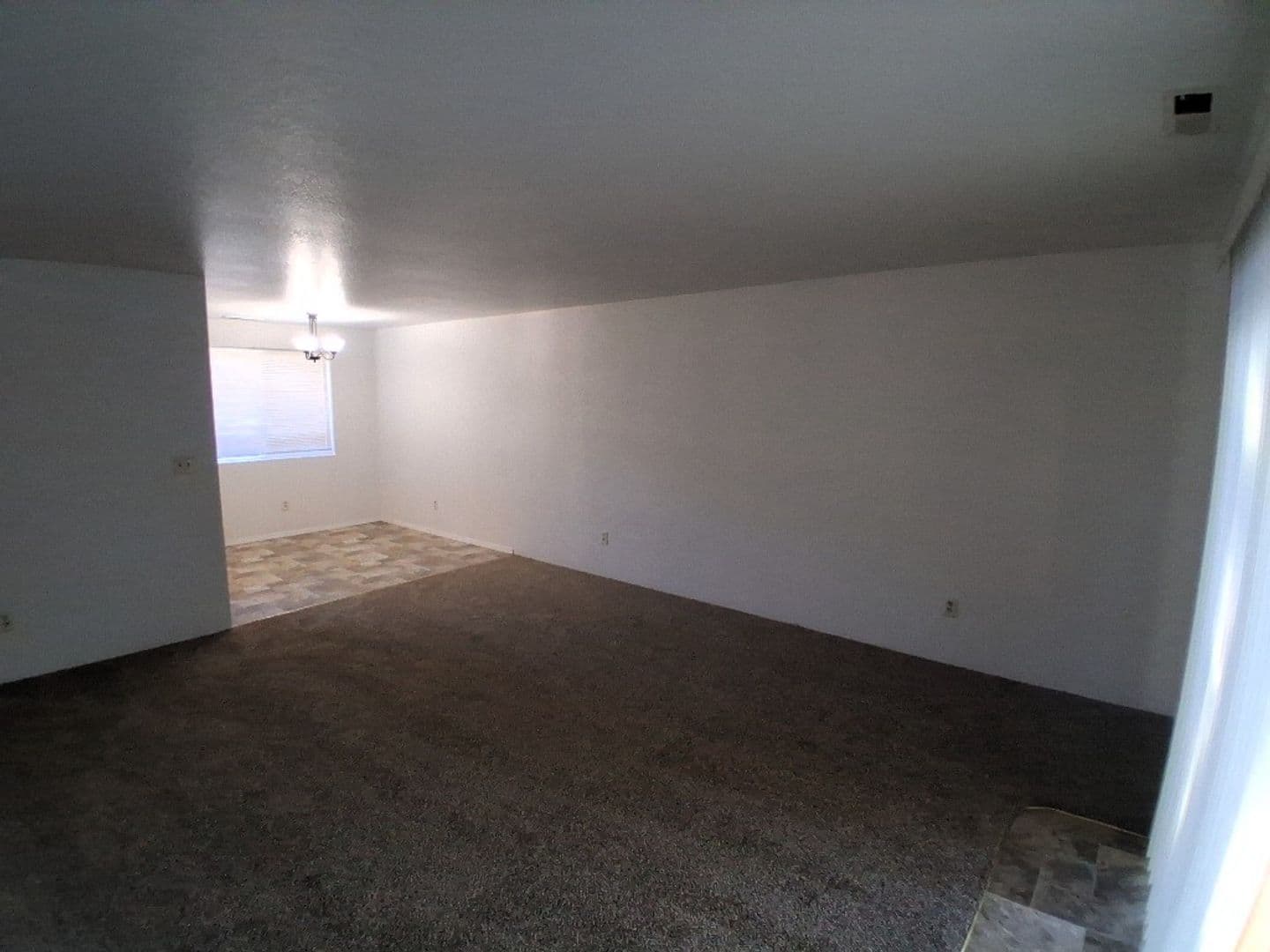 Eagle Point Apartment: 344 Lorraine Ave