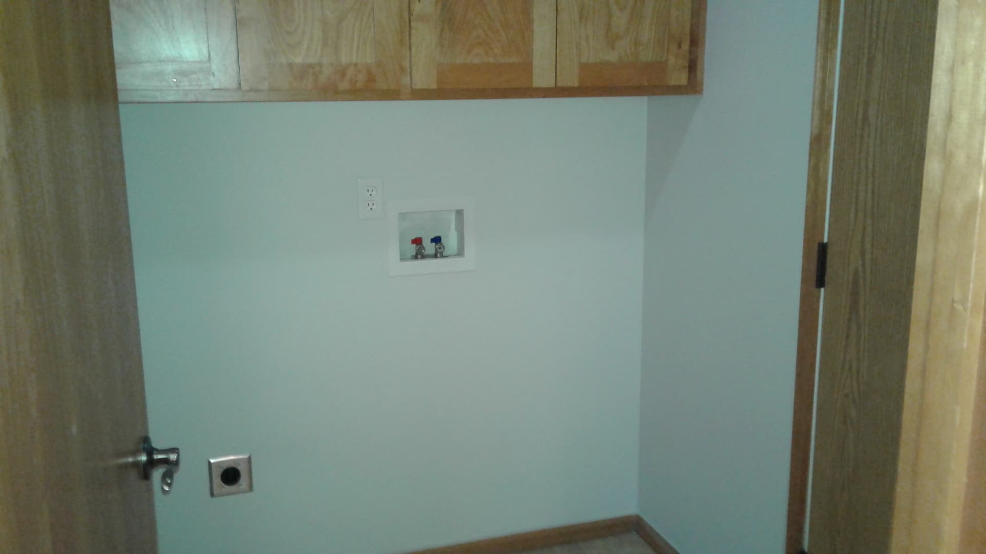 Central Point House: 2657 Brookdale Dr