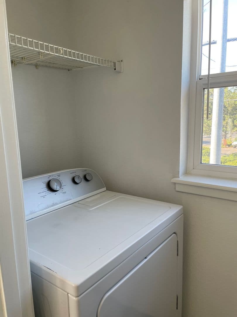 Medford Apartment: 103 Hamilton St