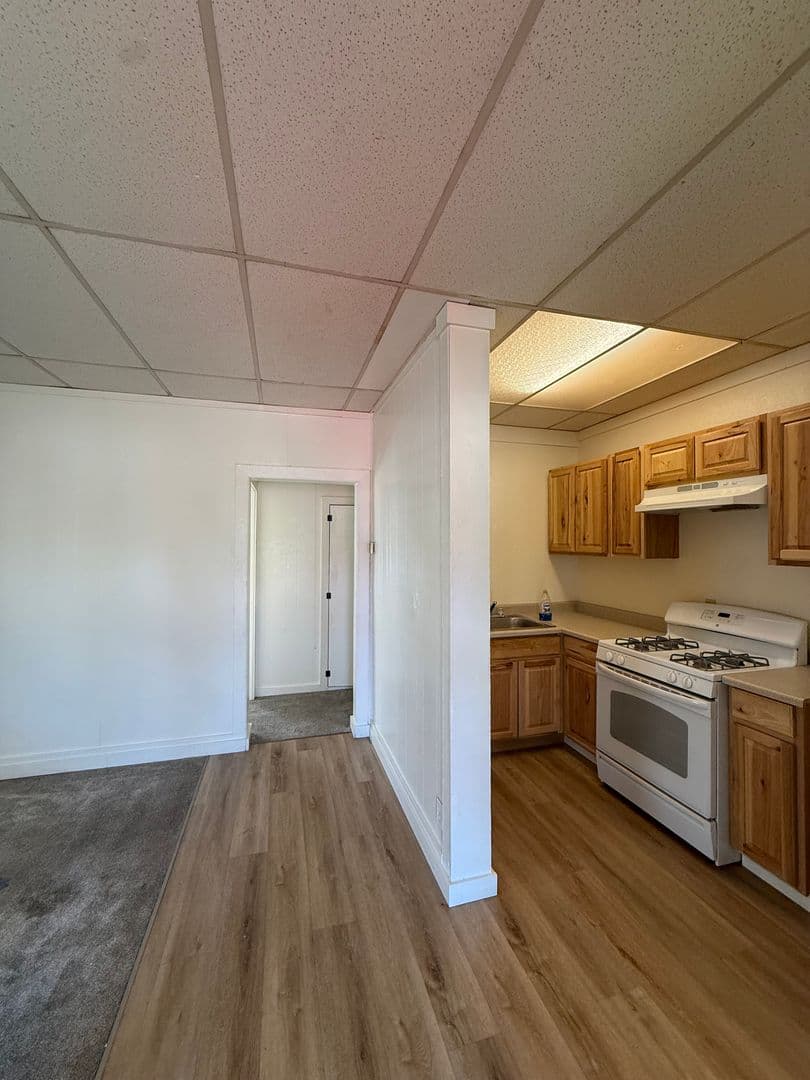 Medford Apartment: 6 & 8 Kenwood Ave