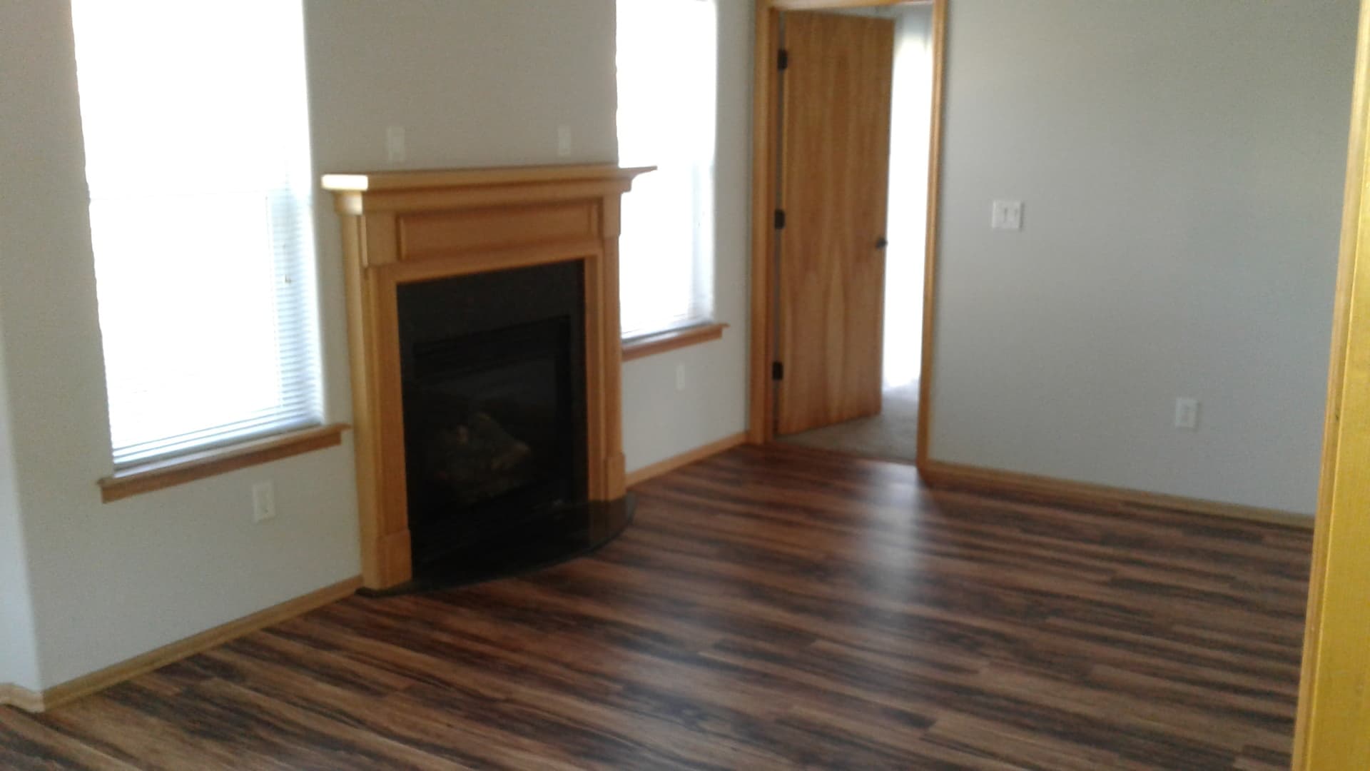 Central Point House: 2657 Brookdale Dr