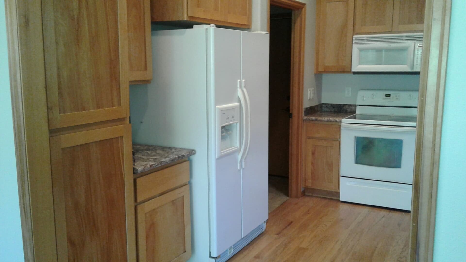 Central Point House: 2657 Brookdale Dr