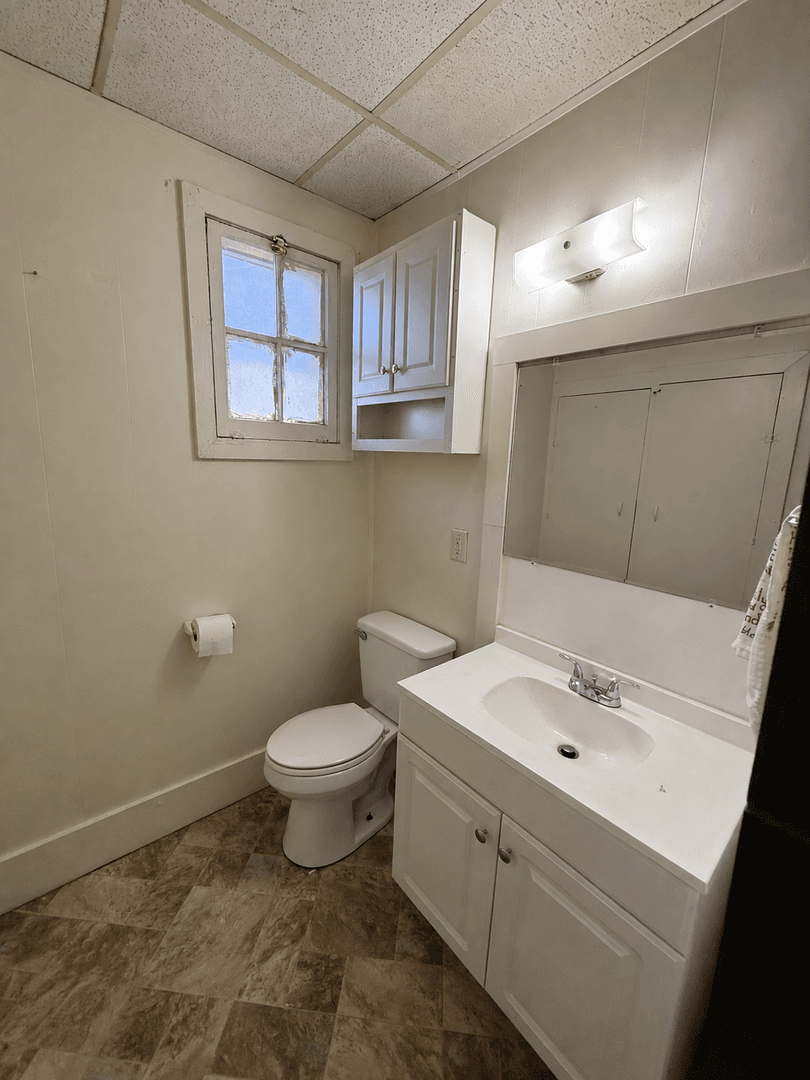 Medford Apartment: 6 & 8 Kenwood Ave