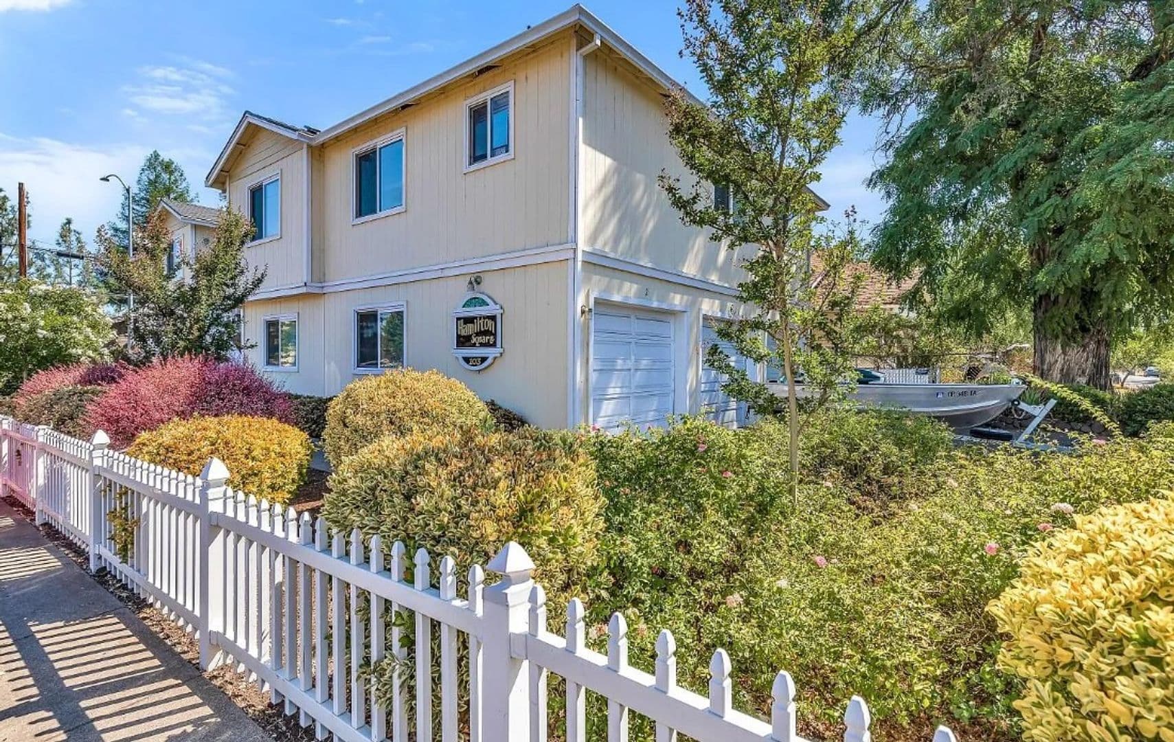 Medford Apartment: 103 Hamilton St