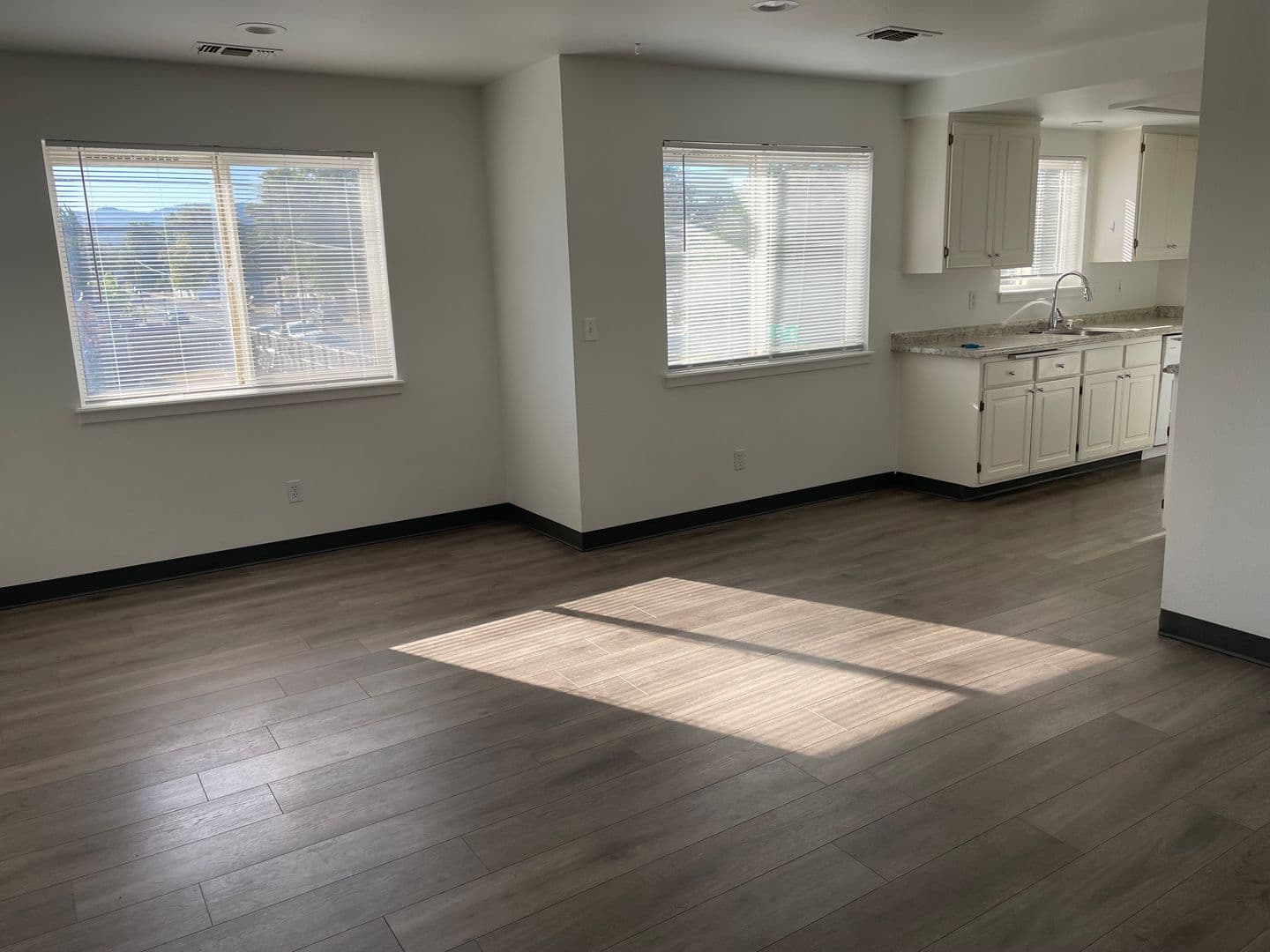 Medford Apartment: 103 Hamilton St