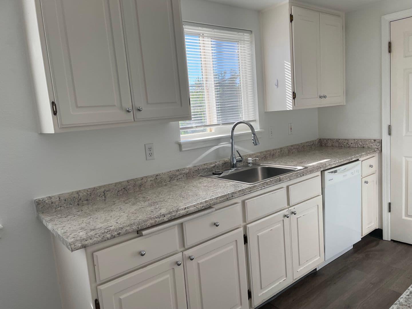 Medford Apartment: 103 Hamilton St