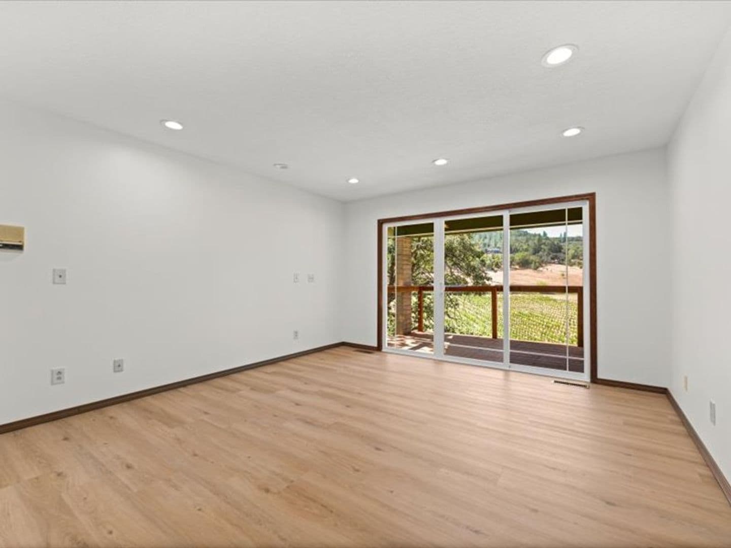 Talent House: 2275 Pioneer Rd