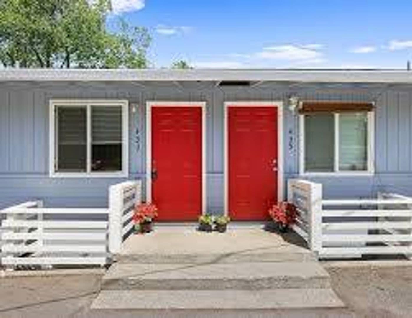 Phoenix Apartment: 431 - 437 Elm St