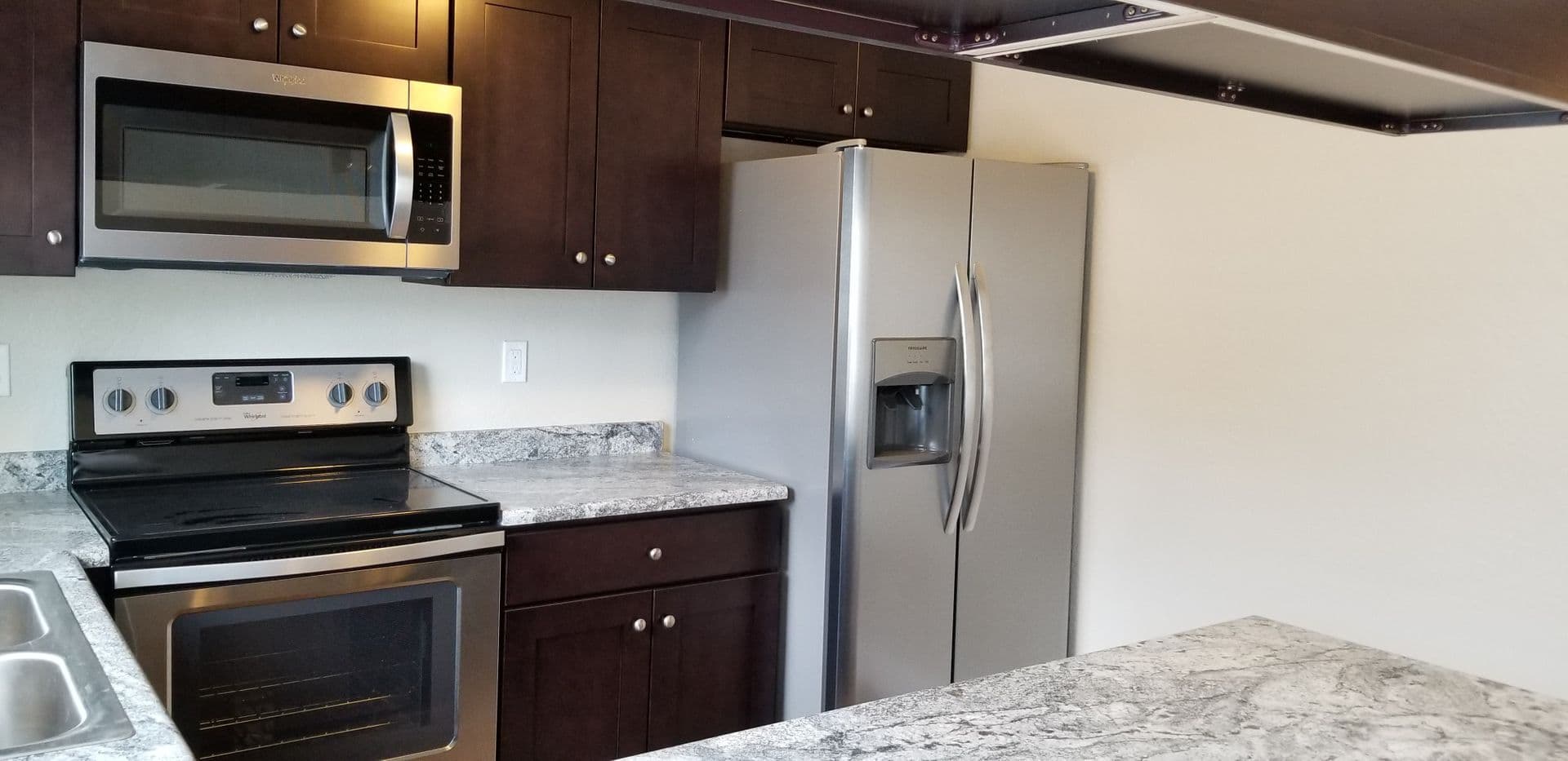 Central Point Apartment: 50 S. 9th Street