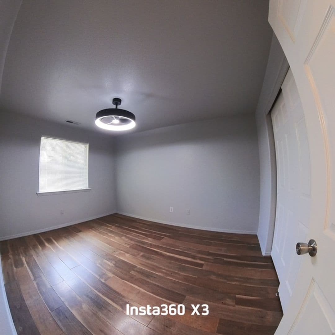 Medford Multiplex: 1546 & 1548 Skyhawk Ridge