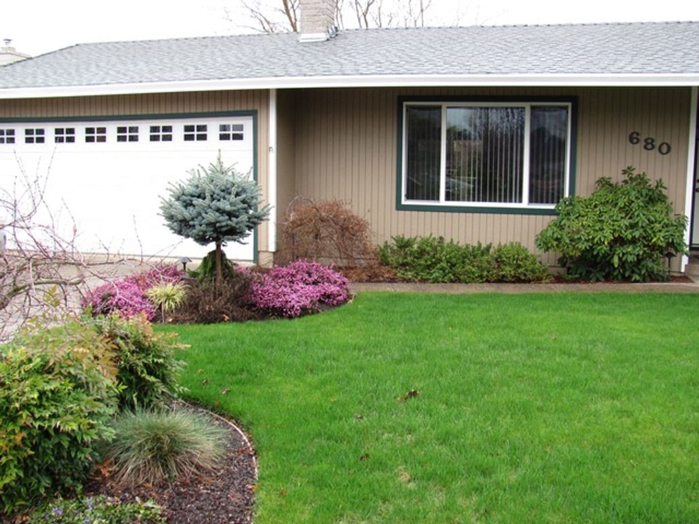 Central Point House: 680 Malabar Drive