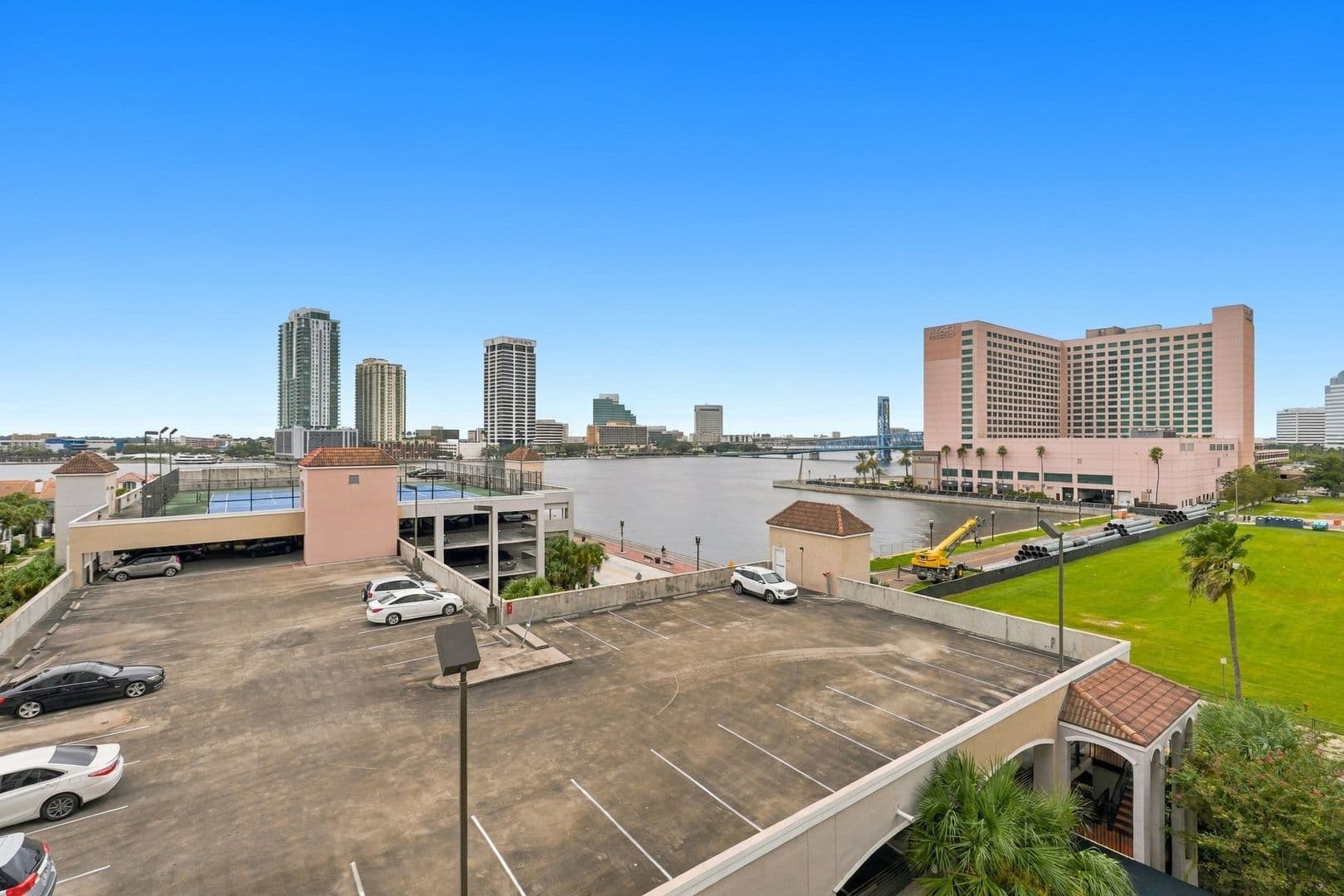 Jacksonville Apartment: 400 E Bay Street #410
