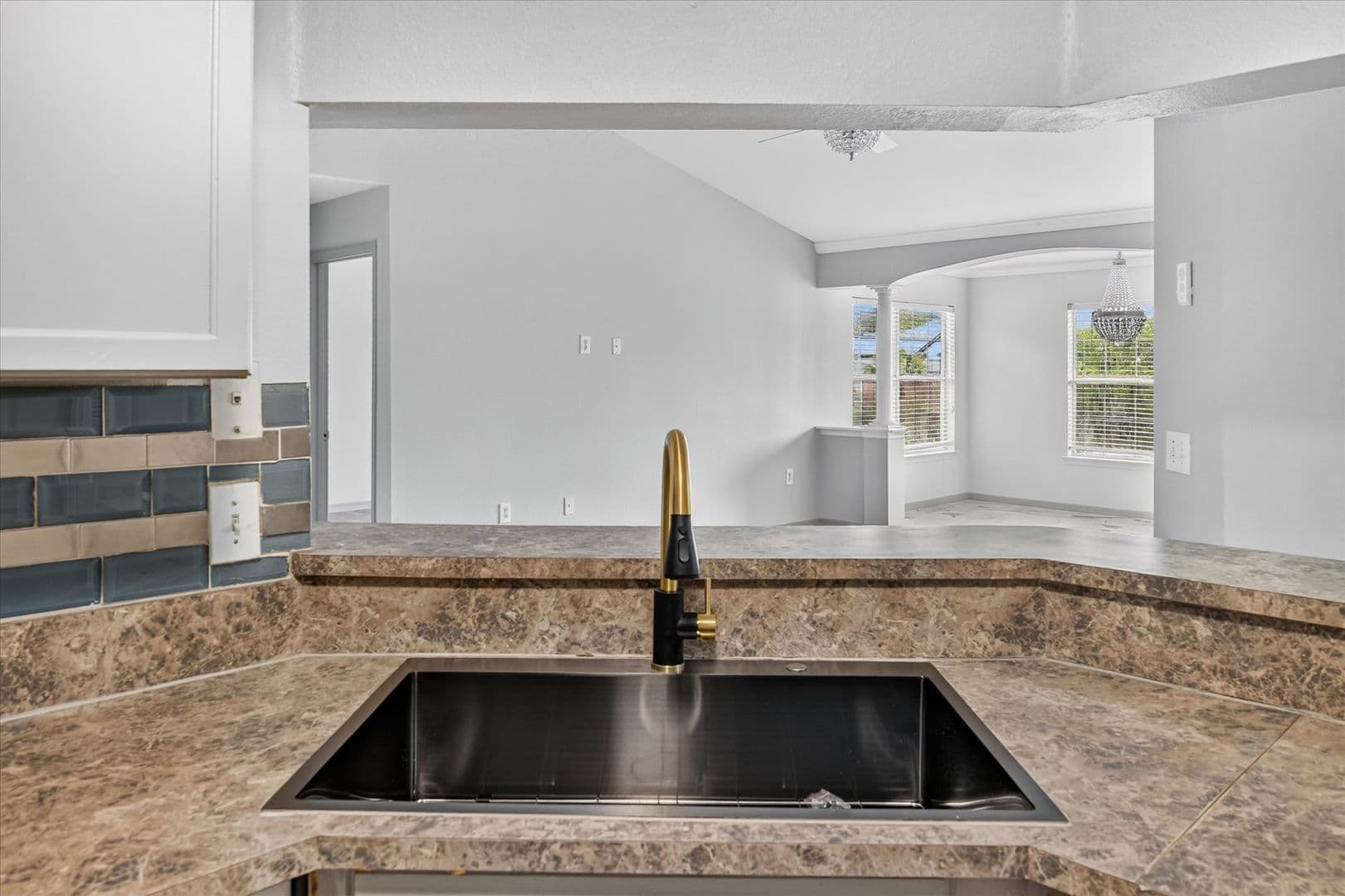 Jacksonville Apartment: 10961 Burnt Mill Rd 436
