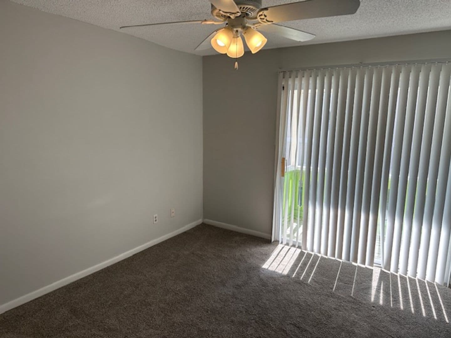 Atlantic Beach House: 25 10th Street