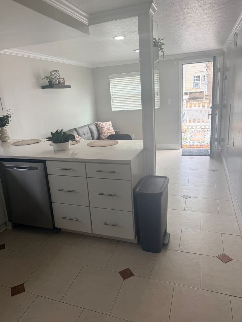 Neptune Beach Condo: 200 Walnut Street #1