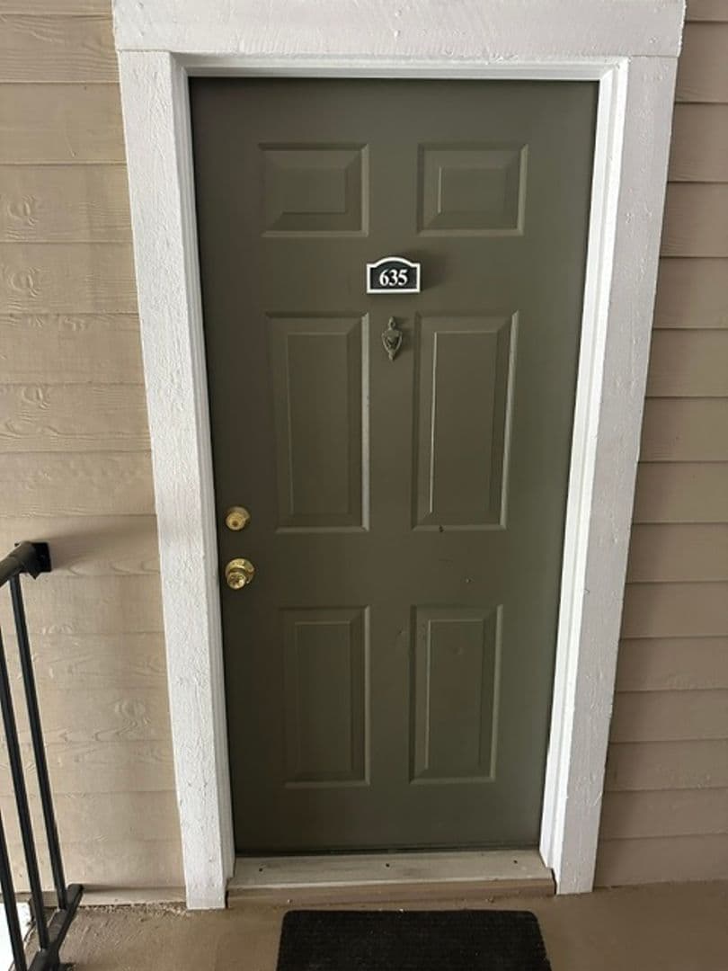 Jacksonville House: 7701 Timberlin Park Blvd #635