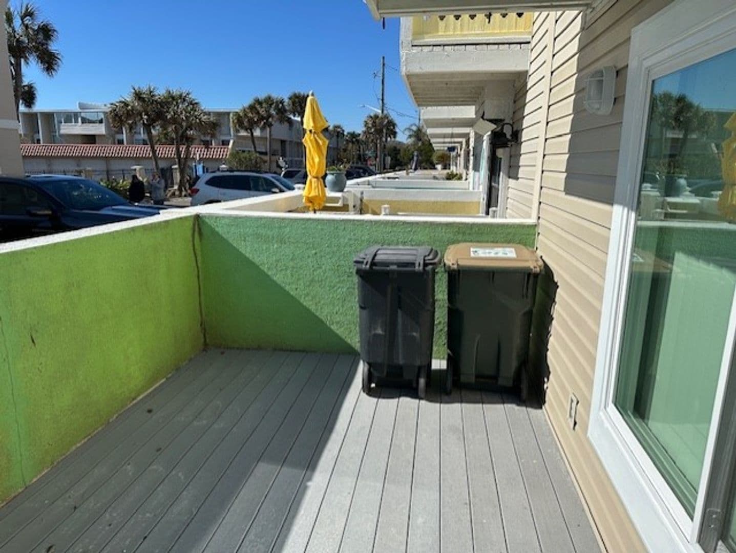 Atlantic Beach House: 25 10th Street