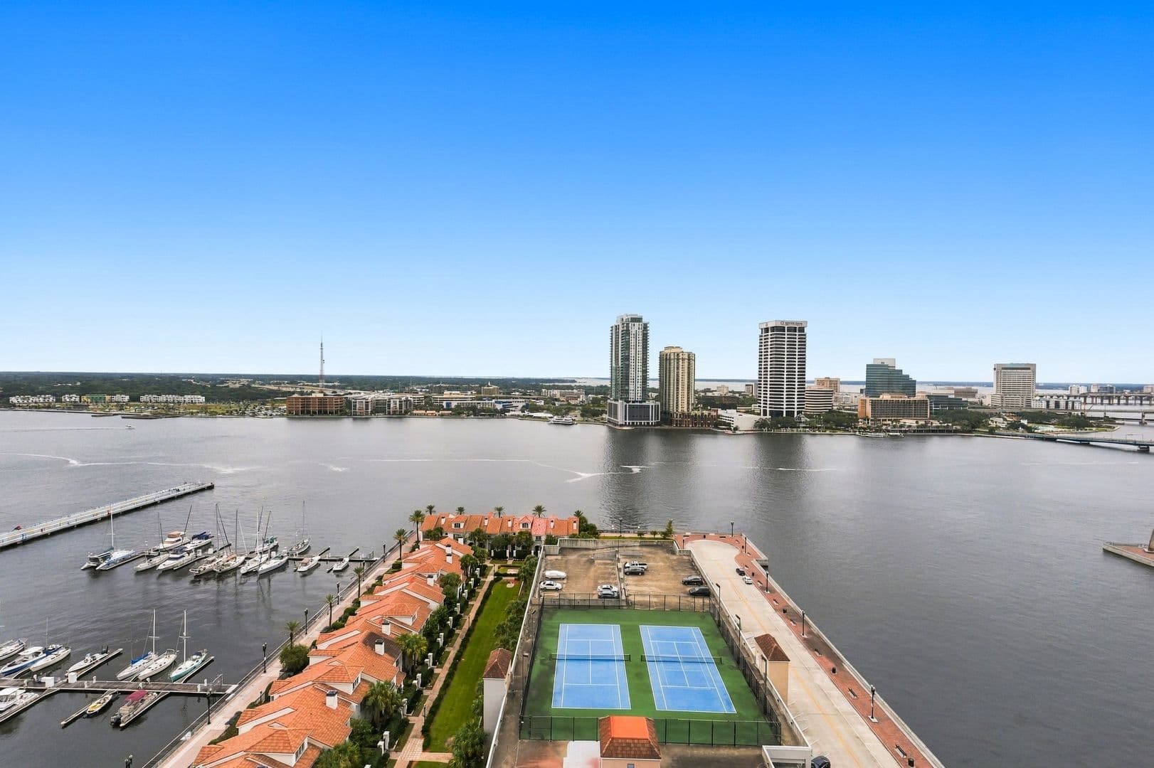 Jacksonville Apartment: 400 E Bay Street #1810