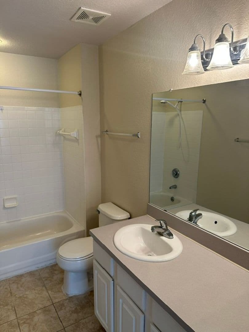 Jacksonville Condo: 13700 Richmond Park Drive N