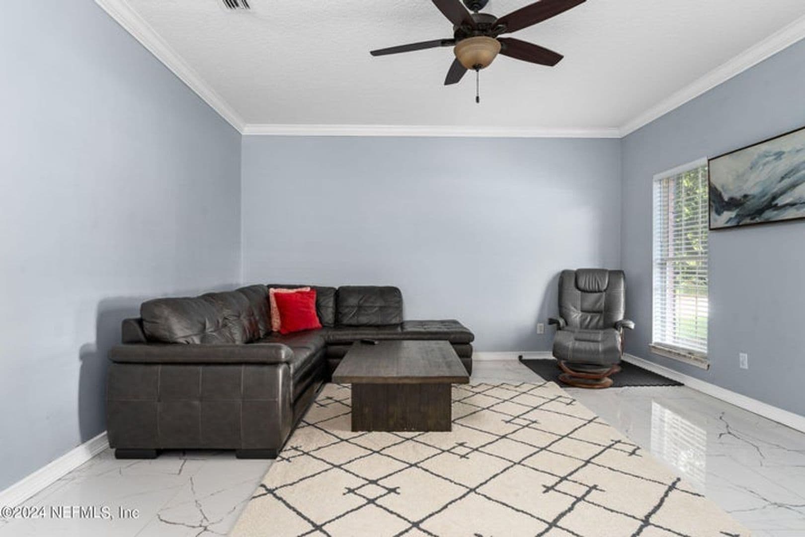 St. Johns House: 425 OAK POND Drive (TP)