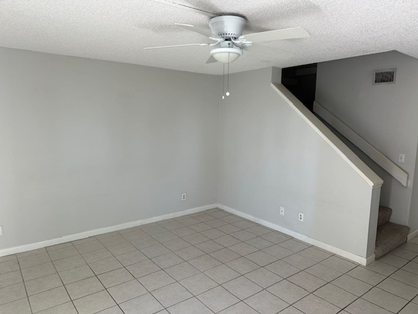 Atlantic Beach House: 25 10th Street