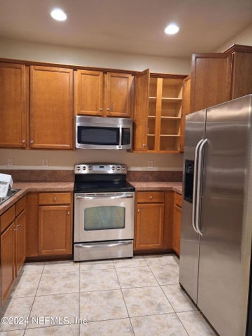 Jacksonville Apartment: 13410 ENGLISH PEAK Court (TP