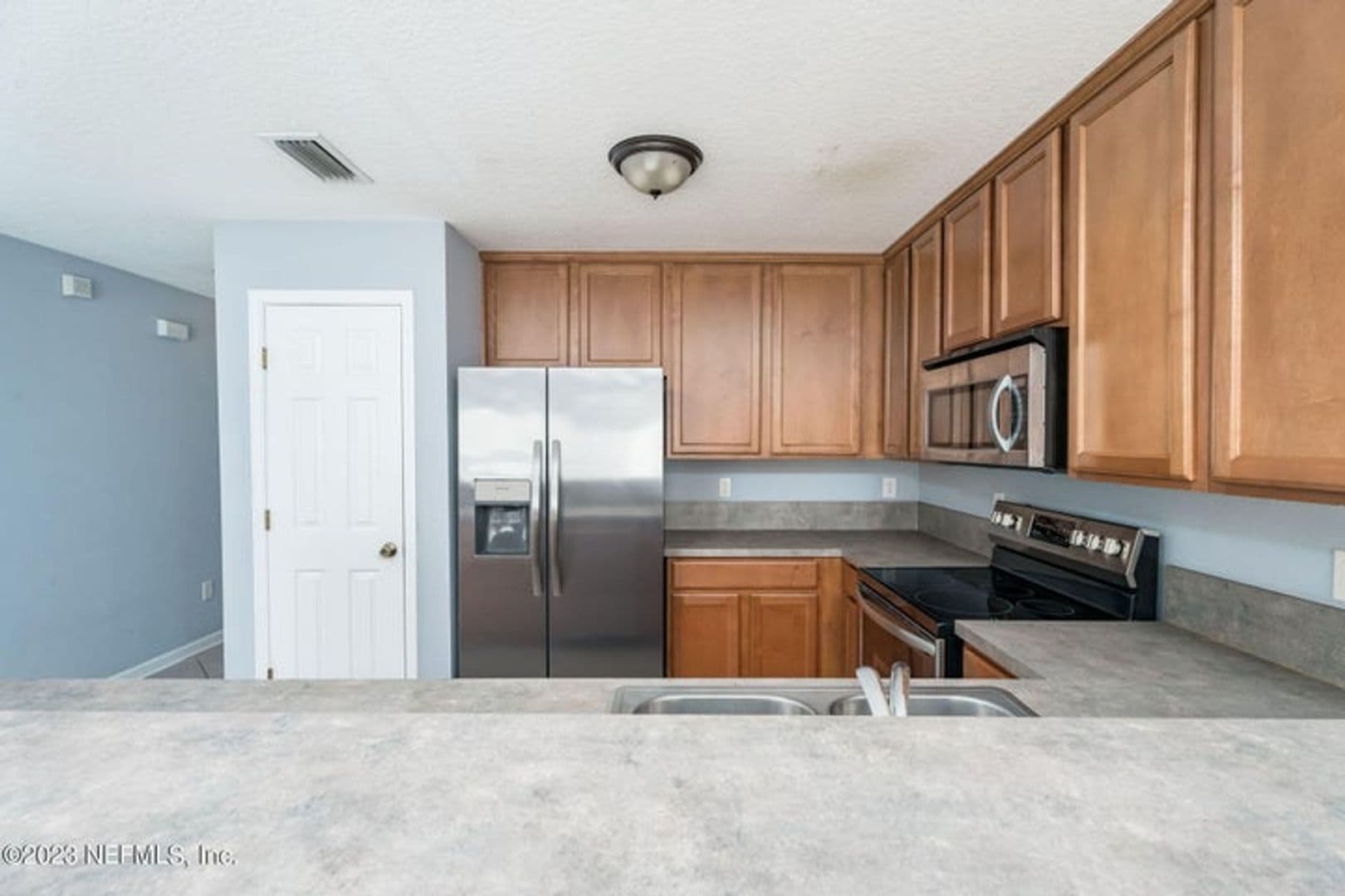 Saint Johns House: 822 Black Cherry Drive