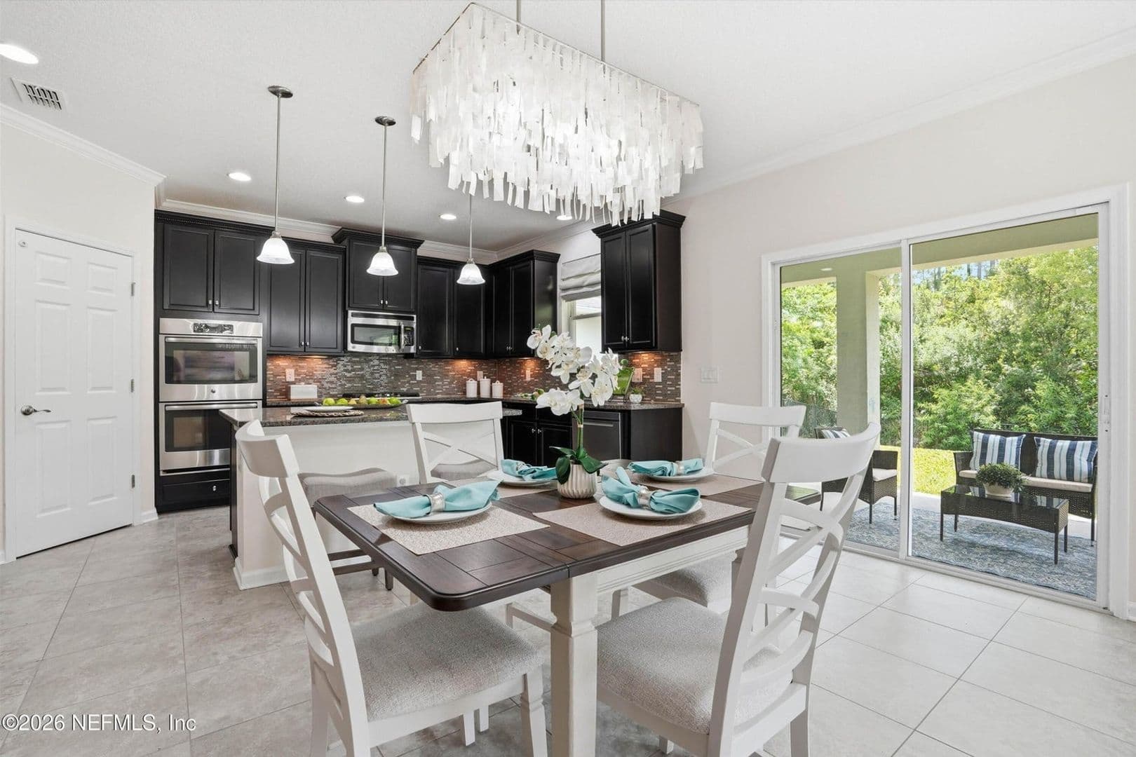 Jacksonville House: 99 White Marsh Drive