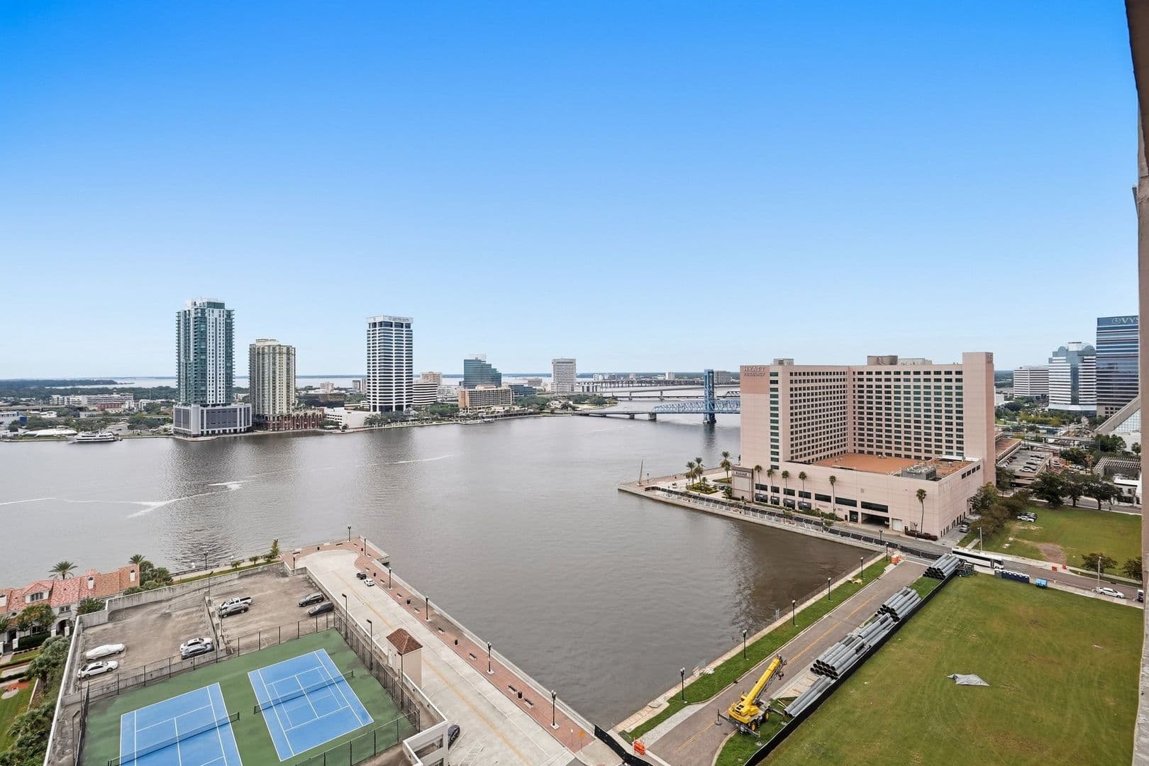 Jacksonville Apartment: 400 E Bay Street #1810