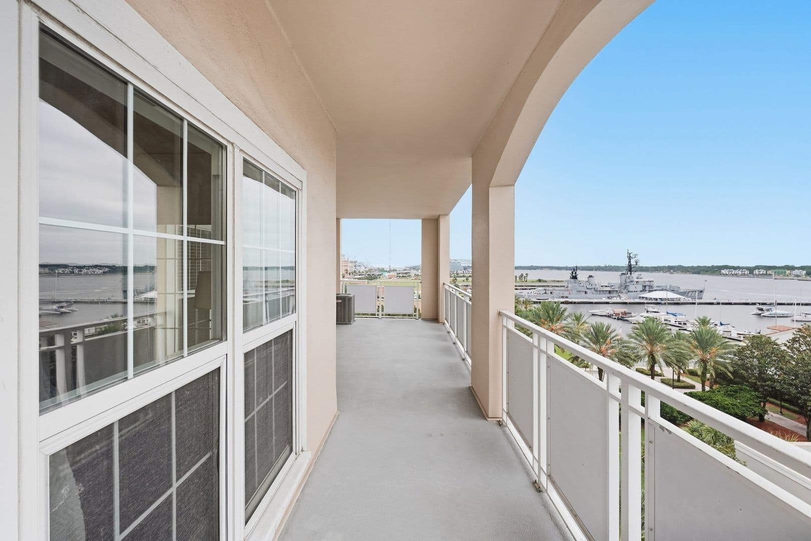 Jacksonville Apartment: 400 E Bay Street #410
