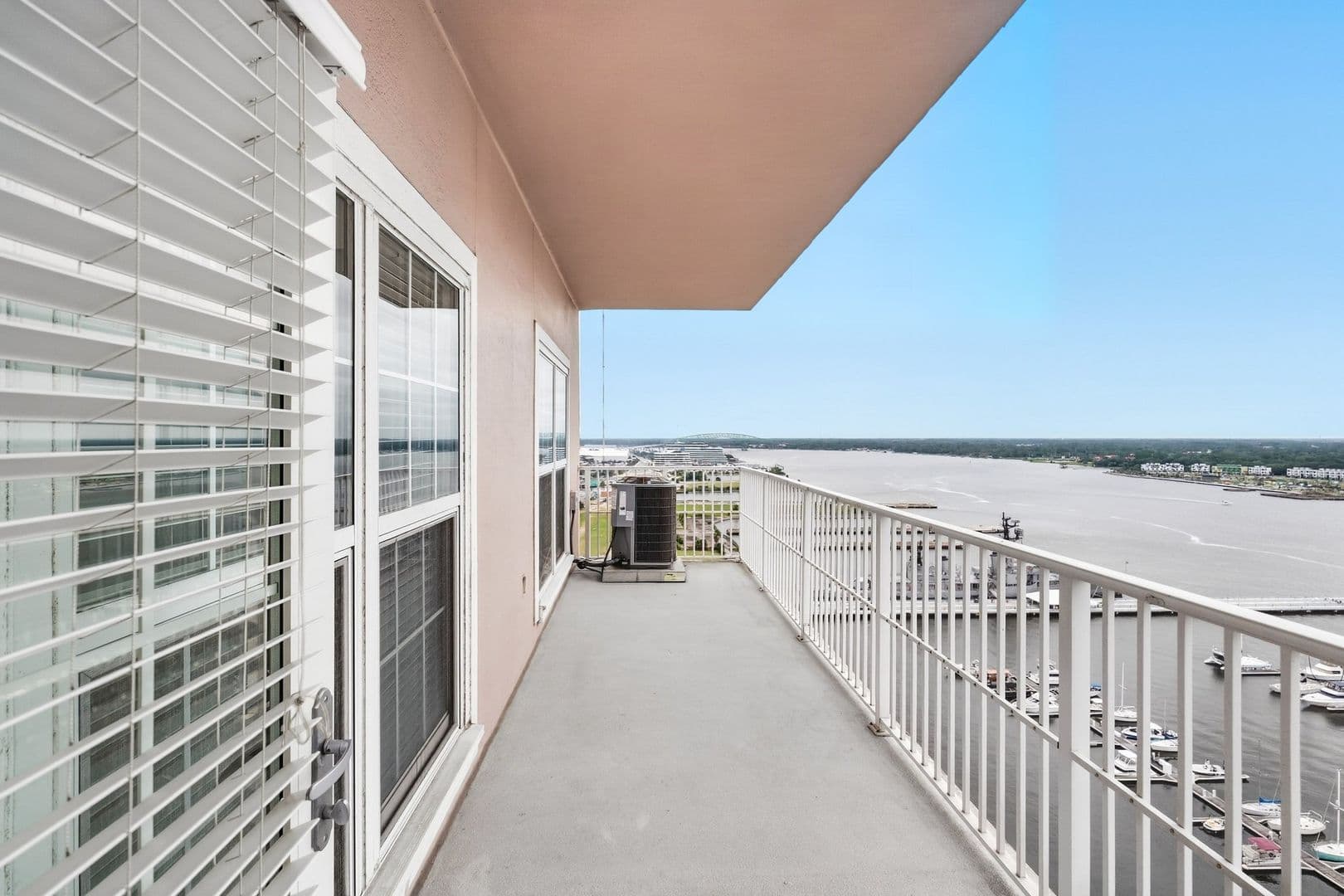 Jacksonville Apartment: 400 E Bay Street #1810
