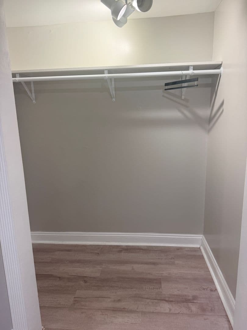 Neptune Beach Condo: 200 Walnut Street #1