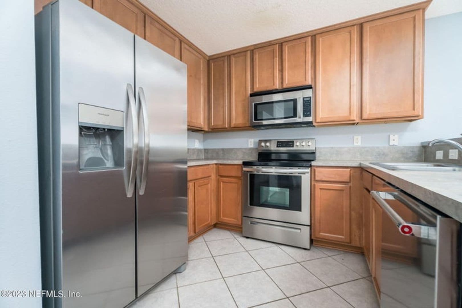 Saint Johns House: 822 Black Cherry Drive