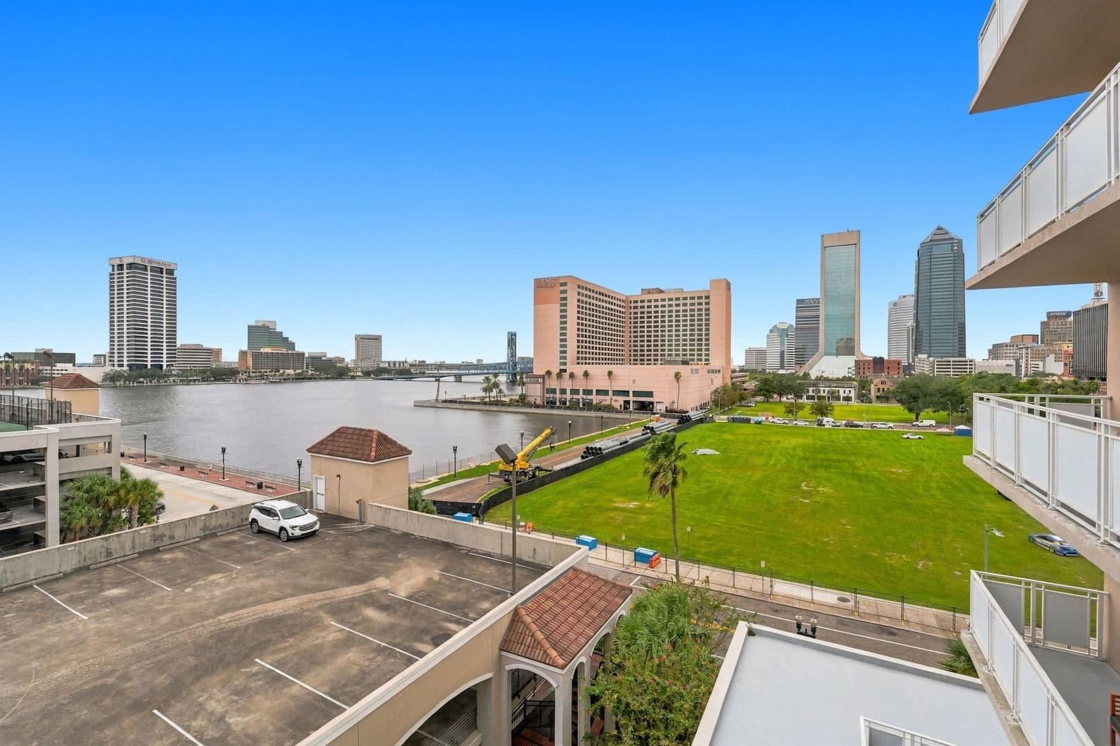 Jacksonville Apartment: 400 E Bay Street #410
