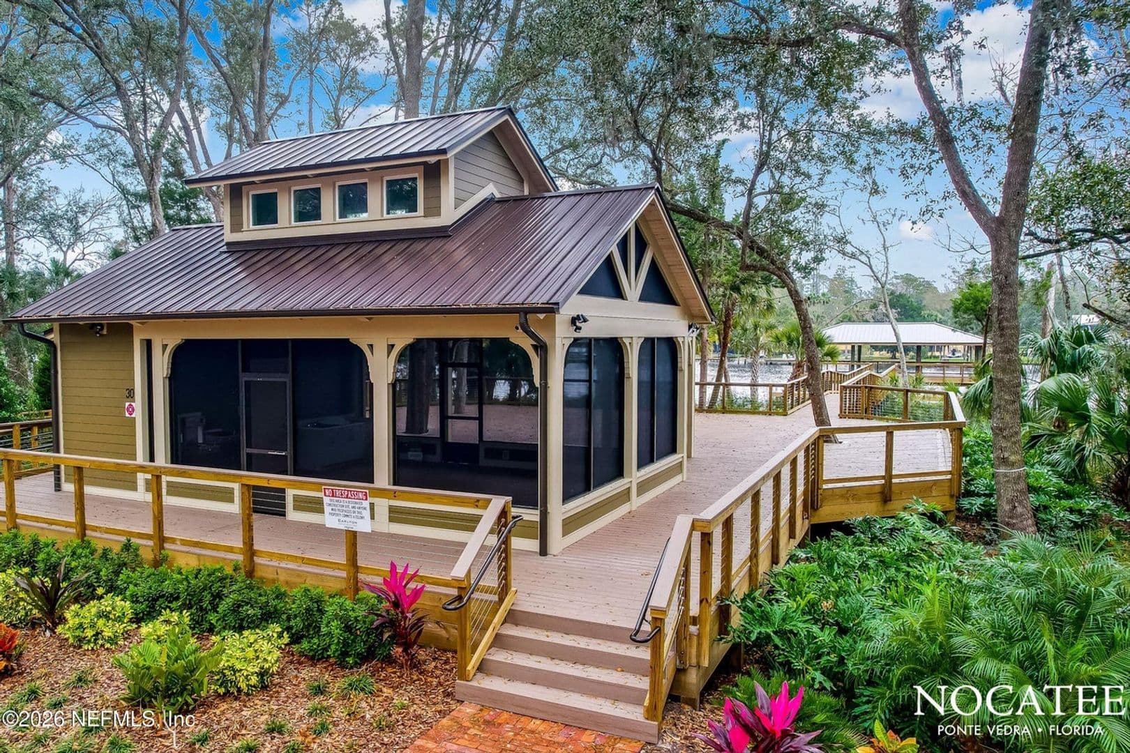 Jacksonville House: 99 White Marsh Drive