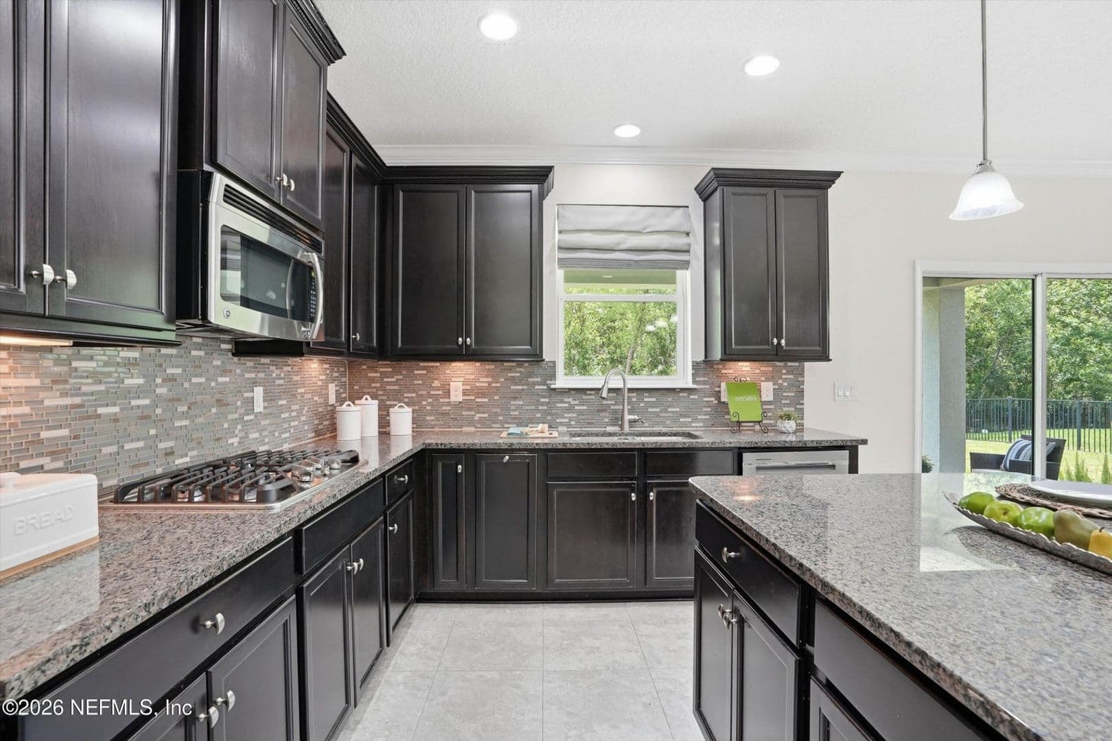 Jacksonville House: 99 White Marsh Drive