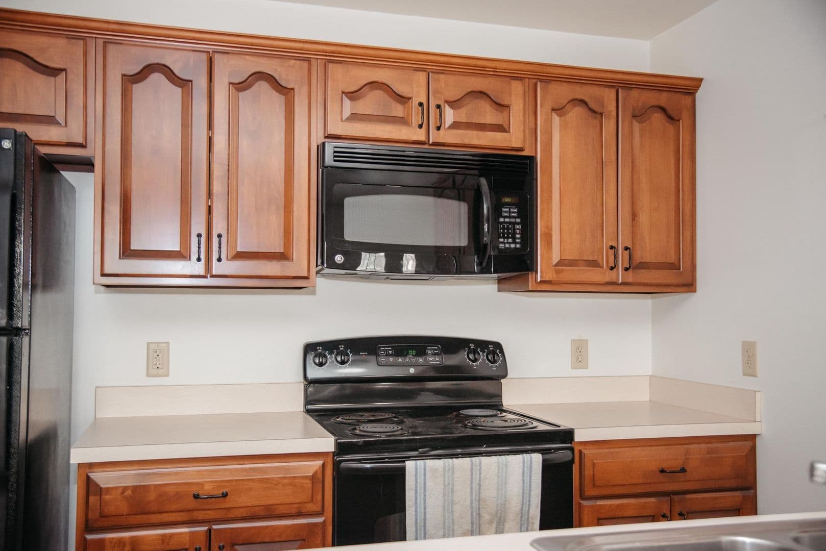 Palmyra House: 207 W Maple St