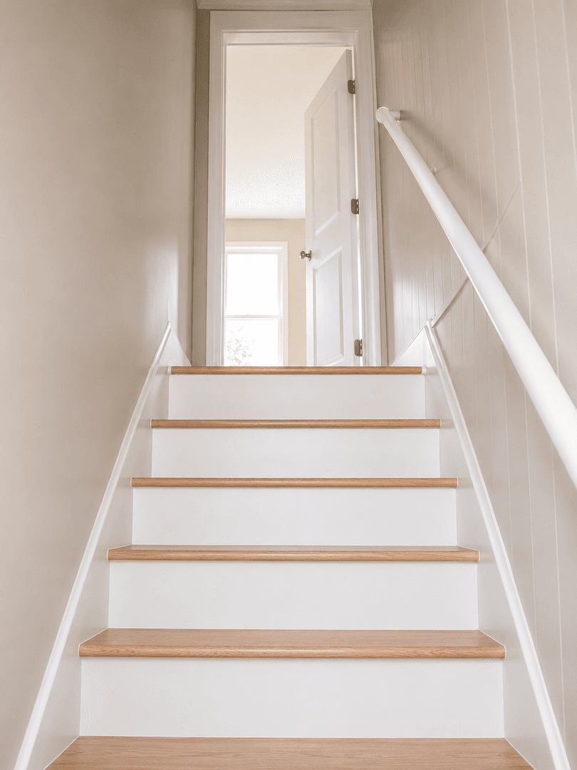 Royalton House: 412 Allen Dr